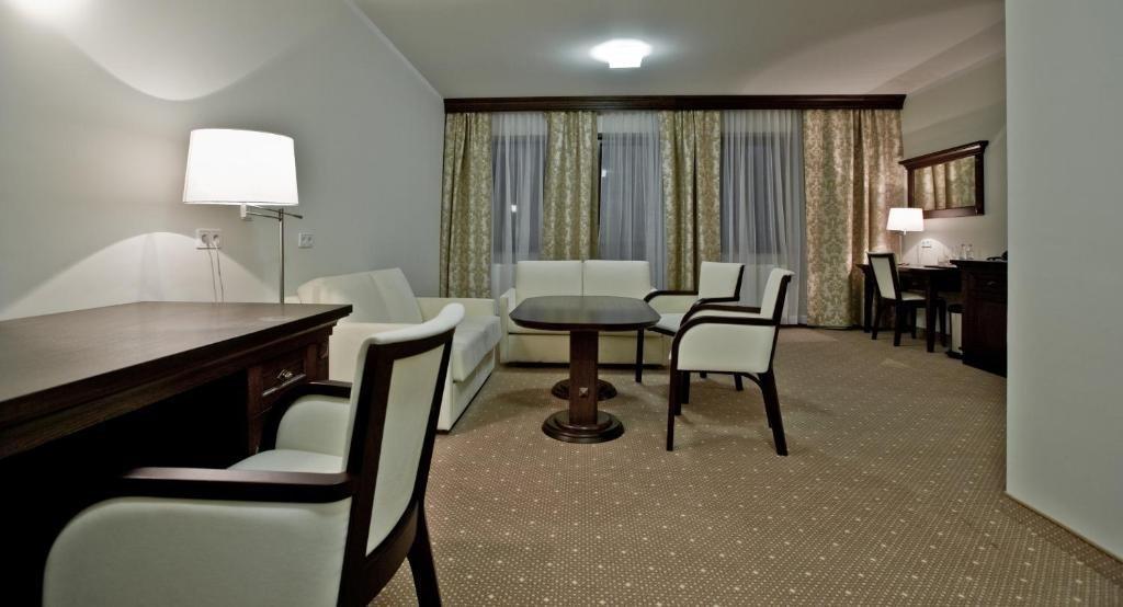 Hotel Crocus